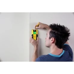 Stanley Materiaal Detector STHT0-77406 (type S200)