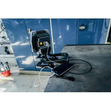 Brennenstuhl Mobiele Accustraler Klembaar 950 Lumen IP65 - Afbeelding 9